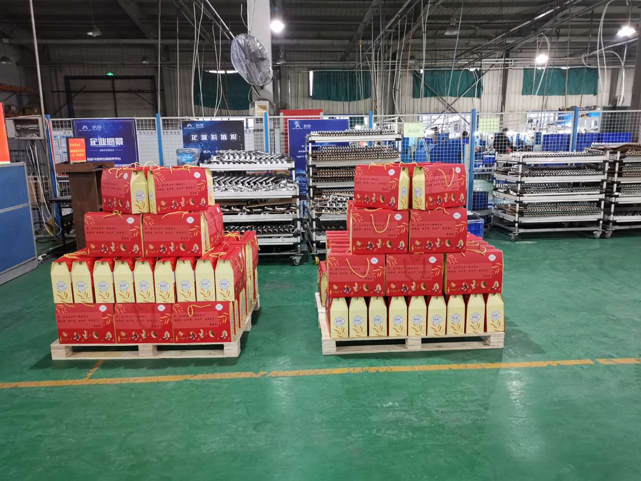 �᳹����������ȫ��ȷ������������һ��Ա��